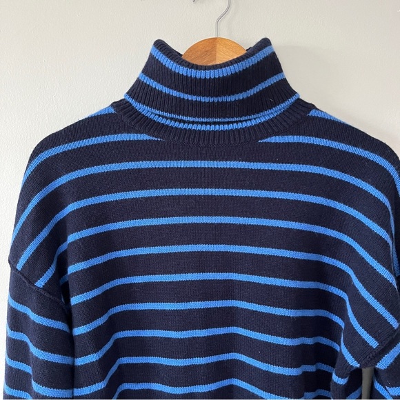 Theory Striped Turtleneck in Wool-Cashmere Navy Blue Stripe Size S/M - Picture 4 of 7